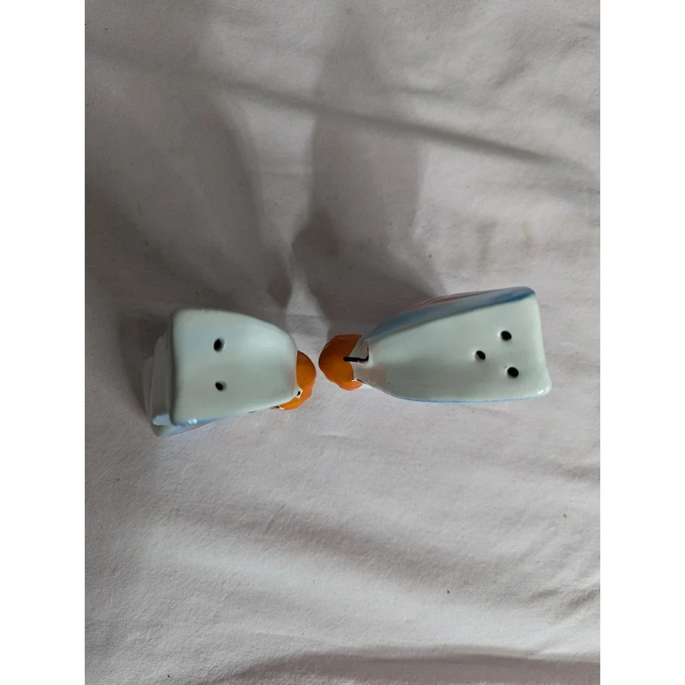 Beautiful‎ BUTTERFLY Pixie people pair Salt and Pepper shakers